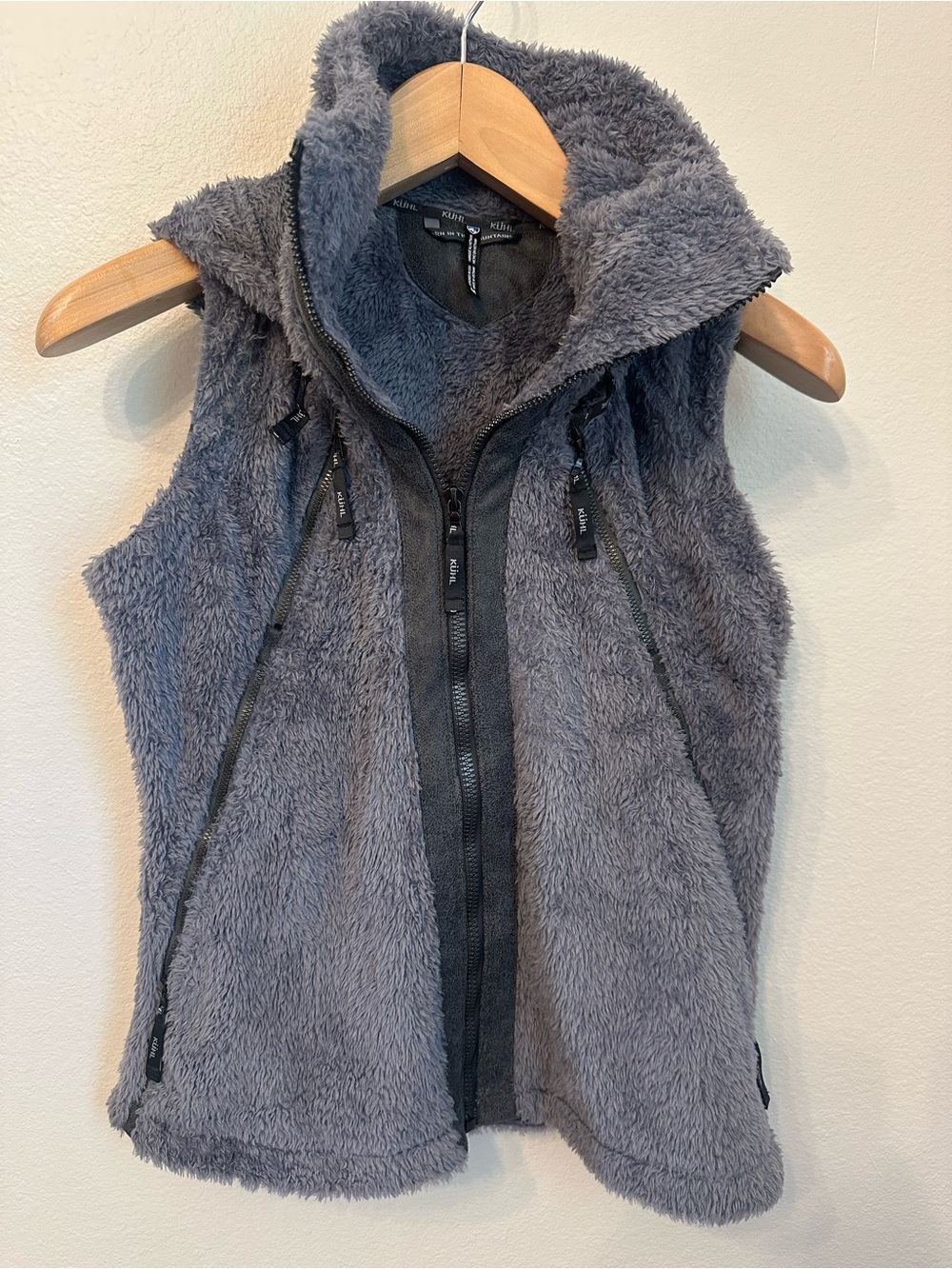 Kuhl Flight Vest Fleece Hooded Sherpa Vest - Gray Sleeveless